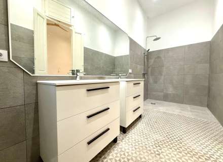 Casa en venda (Carrer Sant Pau)24