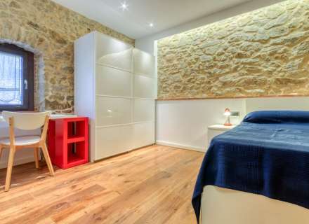 Casa de piedra con vistas excelentes a L'Albera.21