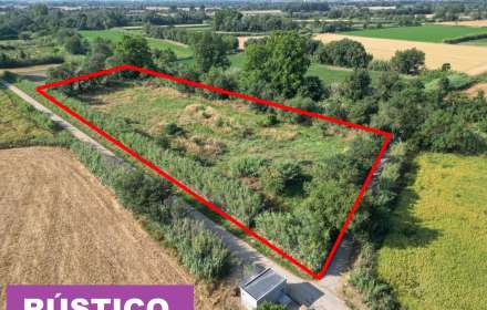 Gran terreno rústico en peralada.