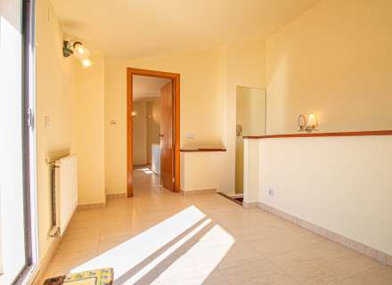 Dúplex situado en la zona de la Creu de la Mà17