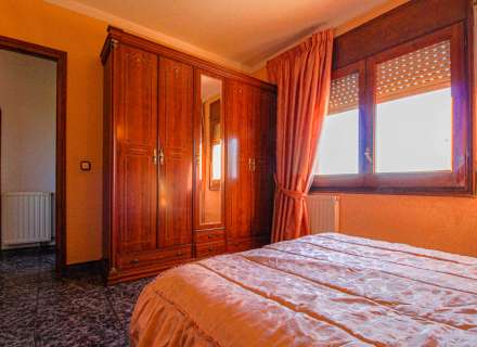 Casa cantonera amb gran terrassa i garatge a Cabanes28