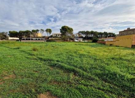 Parcel·la edificable de 800 m² a Garriguella8