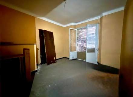 Edifici cèntric en venda a Figueres.6