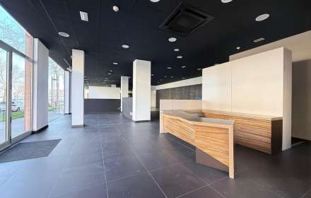 Magnífic local en venda, figueres (avda.salvador dalí).