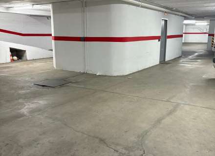 Pàrquing i traster a Figueres.4