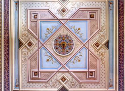 Building ideal for a small hotel, shopping center, or apartment building. Figueres Center. We have a summary of the current plan (PGOU).7