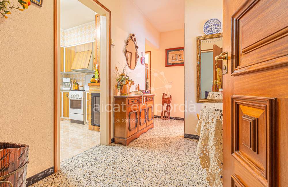 Estàs buscant una casa a Vilafant?15