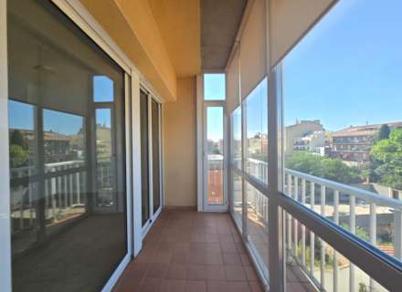 Penthouse - duplex avec parking et cave à Figueres.8