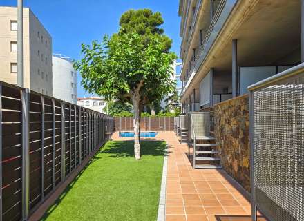 Apartament a Salata amb vista parcial al mar, gran terrassa i aparcament privat.25