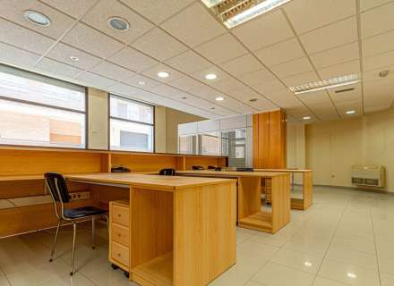 Local en planta baixa a Figueres.0