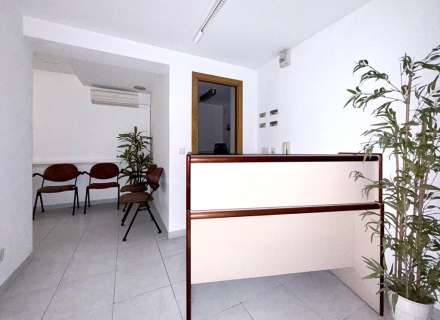 Local entresòl en venda (Figueres)10