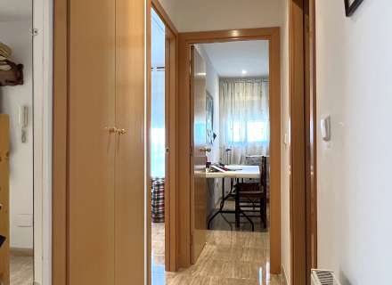 Àtic dúplex amb terrassa i pàrquing envoltat de natura.10