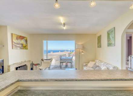 Desperta cada dia al costat del Mediterrani – Apartament amb piscina, pàrquing i vistes al mar al Far de Roses8