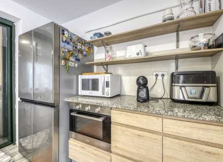 Calidez y tranquilidad es lo que ofrece esta amplia vivienda.10