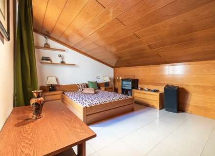 ¡Vive con amplitud y comodidad en el centro de Figueres!23