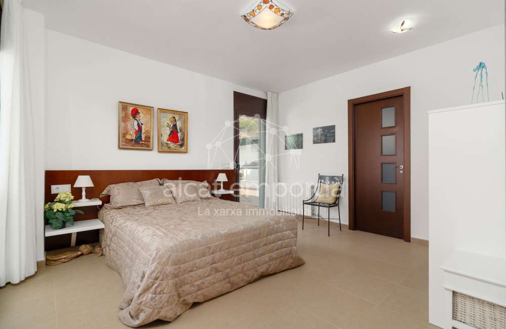 Magnífica casa moderna en Pau, ubicada en una zona tranquila y privada de la Costa Brava.35