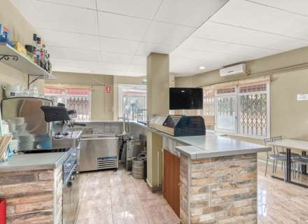 Bar-Restaurant en venda a San Pere Pescador12