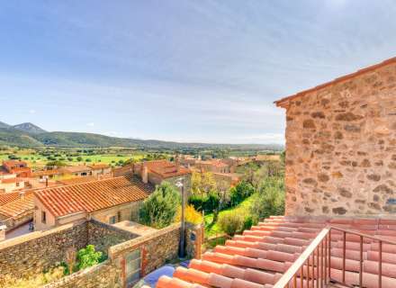 Casa de piedra con vistas excelentes a L'Albera.35