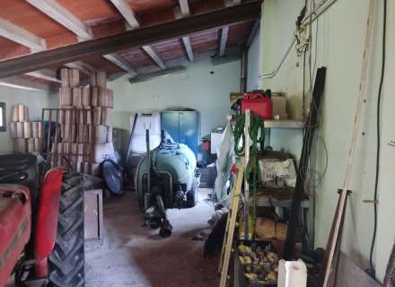 Terreny agrari de 20.144 m² amb caseta de 147 m² legalitzada.10