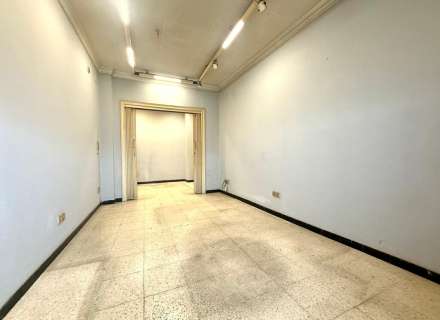 Figueres. Local comercial + sótano en venta (C/Empordà).3