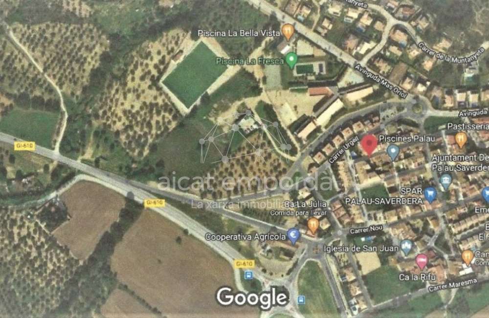 Construeix la teva nova casa en un poble rústic a només uns minuts de la platja!23