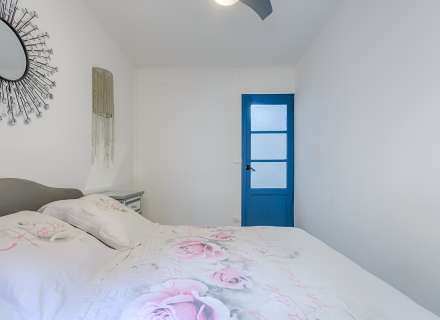 Casa de pueblo totalmente reformada en pleno centro de Roses17