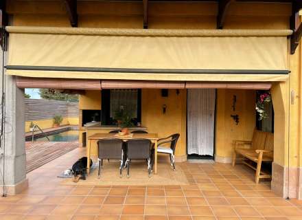 Gran chalet en venta en La Bisbal d'Empordà.34