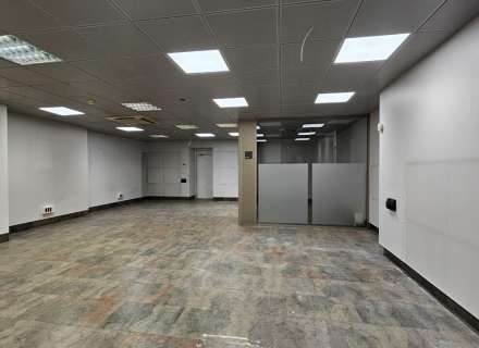 Edificio en centro ciudad de 496m2 en 3 plantas c/. Nou de Figueres39