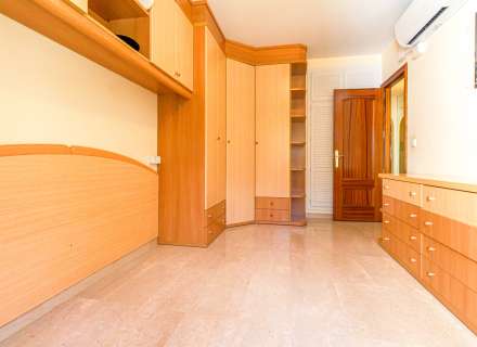 Busques una casa a Figueres amb dues vivendes independents?25