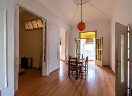 Venda d'EDIFICI COMPLET al centre de LA JONQUERA.8