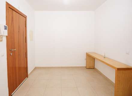 Piso en planta baja de 3 dormitorios y 2 baños en zona cendrassos22