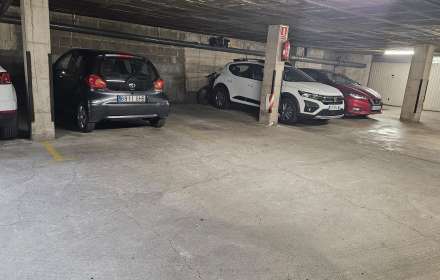 Plaza de parking en venta calle pere iii de figueres.