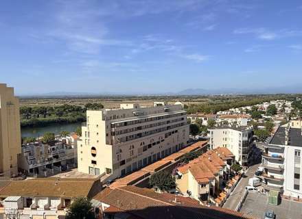 Apartament amb llicència turística a Empuriabrava20