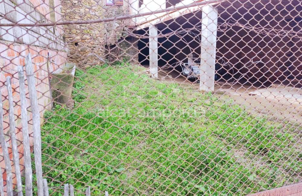 Entrepôt résidentiel urbain à Vilanova de la Muga.23