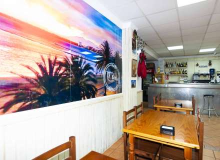 Bar Restaurante en Roses3