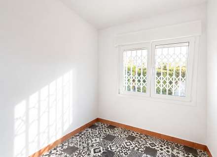 Encantadora casa a 4 vents amb gran parcel·la i vistes al Montgrí a Torre Gran (L’Estartit)10