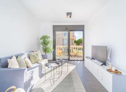 Modern apartment with communal swimming pool and parking space.21