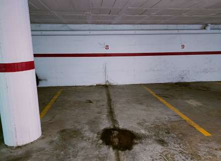 Parking al centre de la vila2