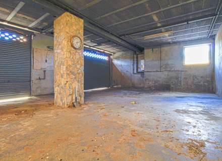 Casa cantonera amb gran terrassa i garatge a Cabanes8