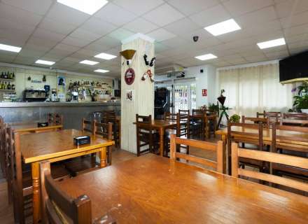 Bar Restaurante en Roses5