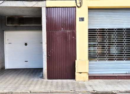 Traster a Plaça Frederic Rahola.1