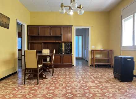 Casa de poble per reformar al municipi de l'Armentera, Alt Empordà.11