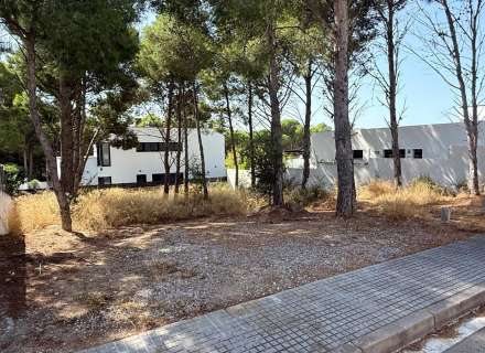Terreno urbanizable en Roses3