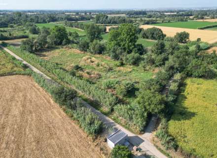 Gran terreny rústic a Peralada.2