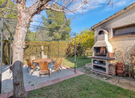 Casa amb vistes al mar a Torre Gran – Parcel·la de 580 m²1