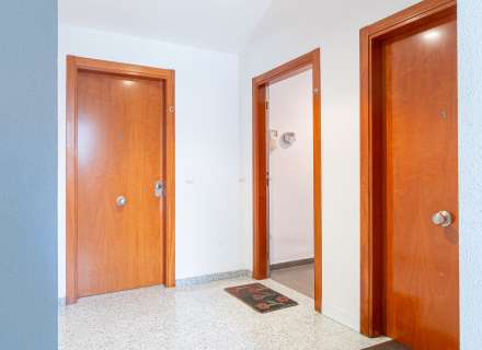 Modern apartment with communal swimming pool and parking space.8