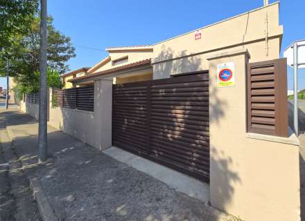 Casa amb jardí a Sant Pere Pescador.37