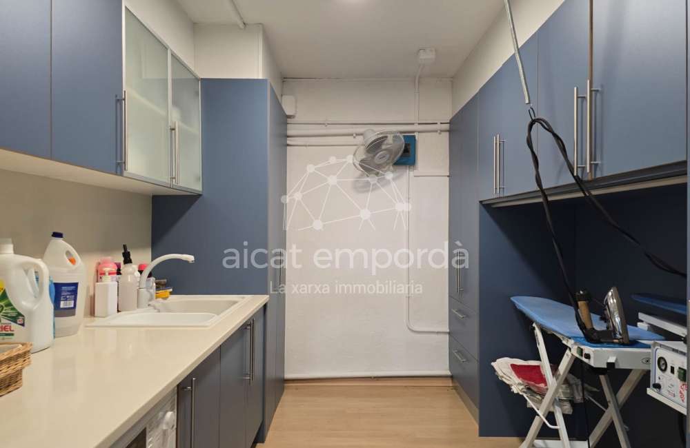 Casa de alto standing en La Jonquera: lujo entre montañas con piscina privada climatizada y vistas espectaculares91