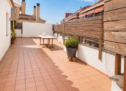 Espai exterior, llum i confort a la zona Creu de la Mà de Figueres4