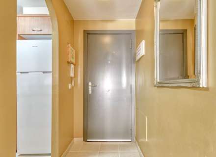 Apartament a Salata amb vista parcial al mar, gran terrassa i aparcament privat.2